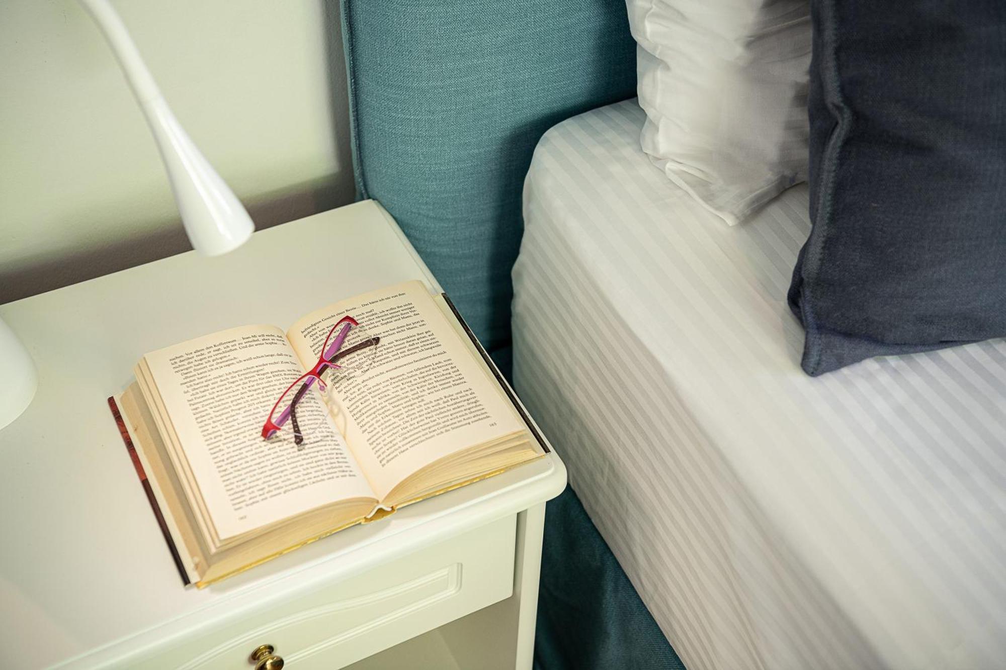 Elena Seafront Luxury Apartments Almirida Kamer foto