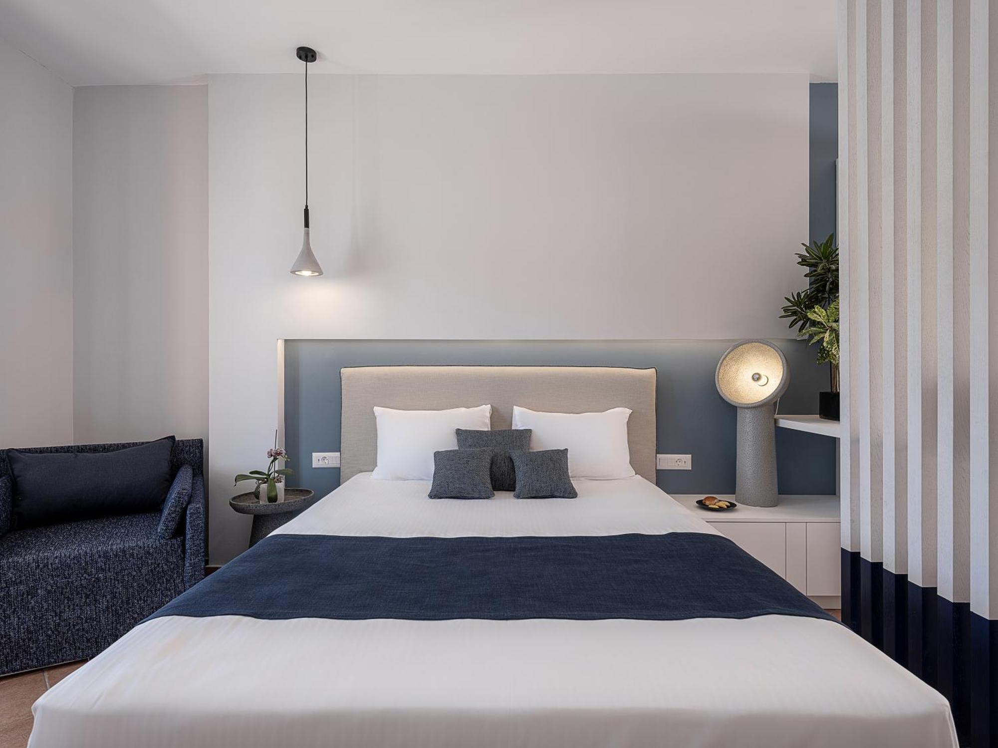 Elena Seafront Luxury Apartments Almirida Buitenkant foto