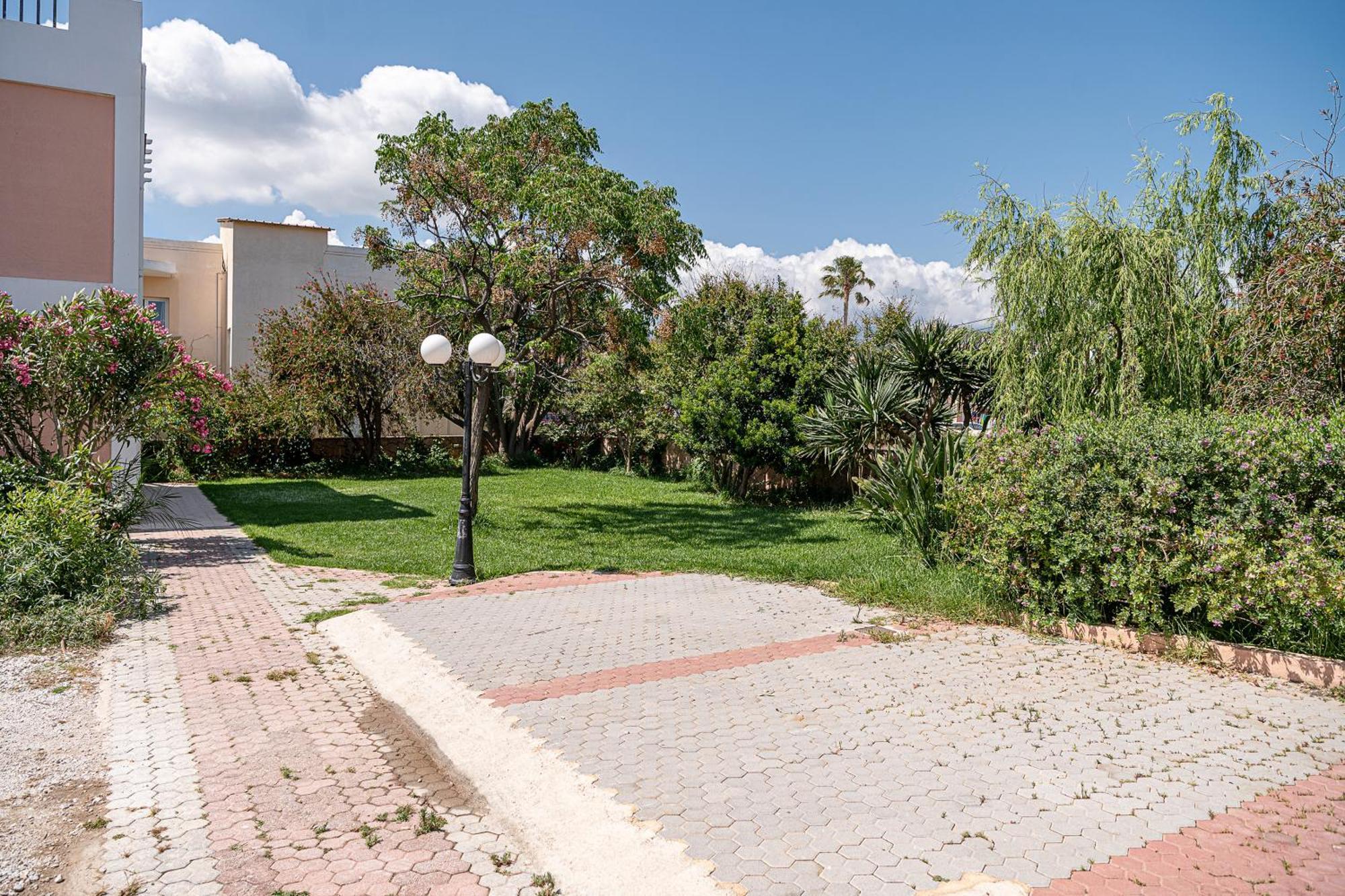 Elena Seafront Luxury Apartments Almirida Buitenkant foto