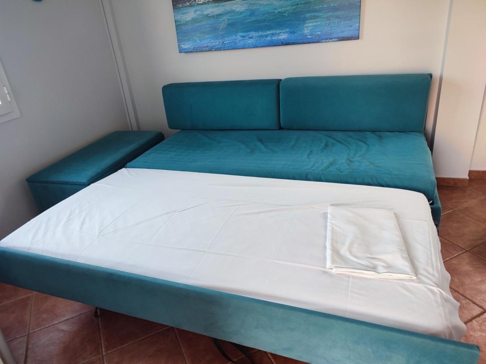 Elena Seafront Luxury Apartments Almirida Buitenkant foto